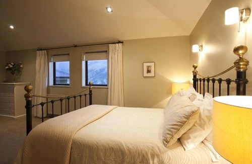 Gibbston Bed & Breakfast | Gibbston House