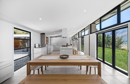 Gibbston House | Gibbston Valley Residence