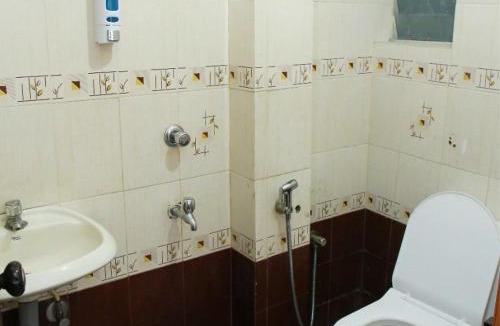 Mamangalam Apartment | Greenvilla Studio Non A/C Elamakkara GV 1210