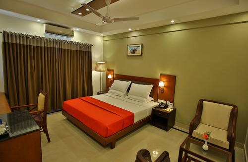 North Paravur Hotel | Harbour Hotels