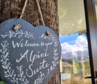 Lake Hayes Apartment | HawkRidge Alpine Suite