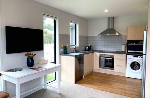 Lower Shotover House | Hillside Studio