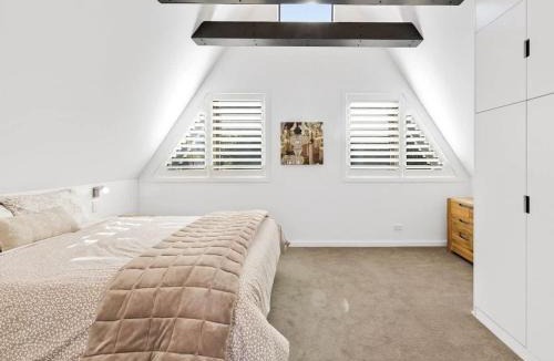 Kelvin Heights House | Holly Court Haven