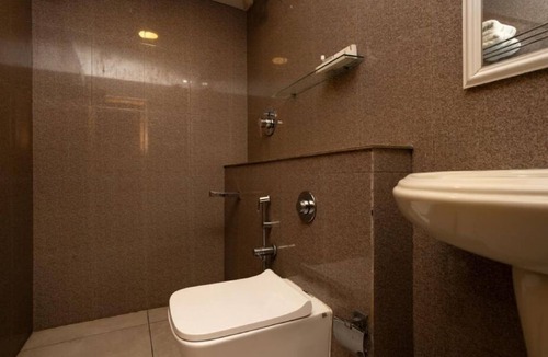 Ernakulam South Hotel | Hotel Excellency