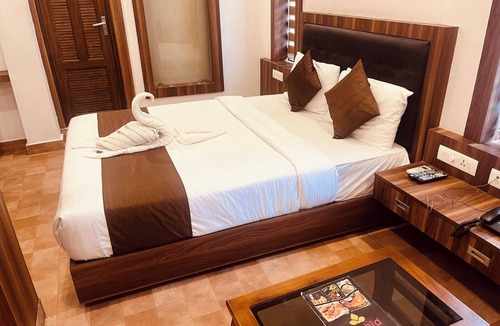 Ernakulam South Hotel | Hotel Orchid Suites Cochin
