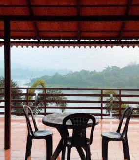 Vayittiri House | Island View Resort- Lake view Private villa - Premium Villa Resort in Wayanad