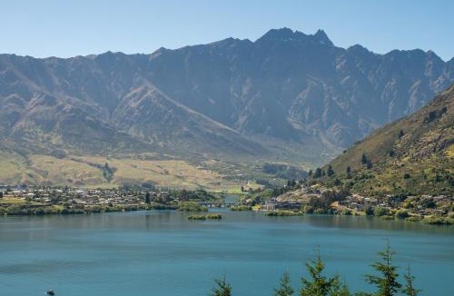 Frankton Apartment | Kawarau Room