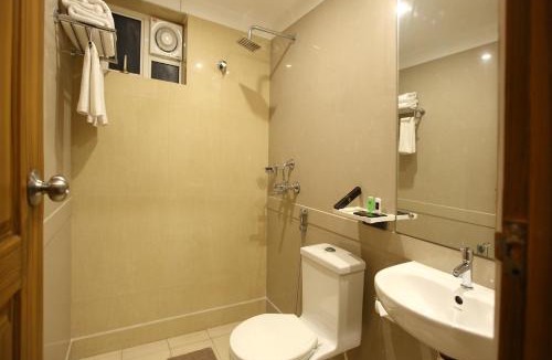 Edapalli Hotel | Laimar Suites