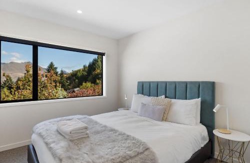 Frankton House | Lake View Viscount