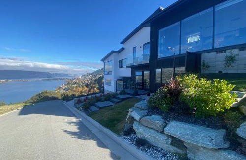 Frankton Apartment | Luckie Lane Homestay