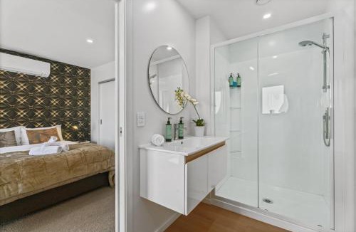 Lower Shotover Apartment | Luxury & Modern Living Home & Apartment
