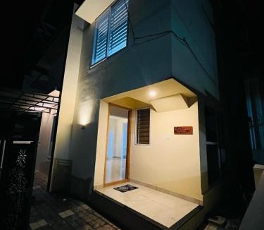 Thiruvananthapuram Villa | Mynest