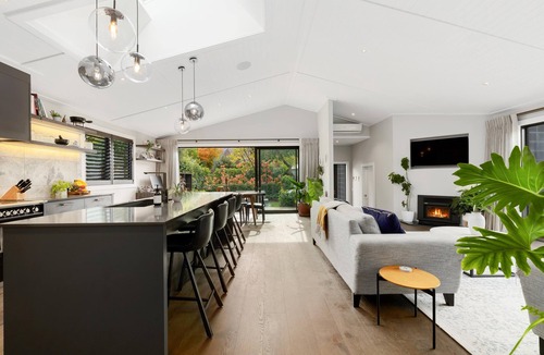 Arrowtown House | Perfect Family