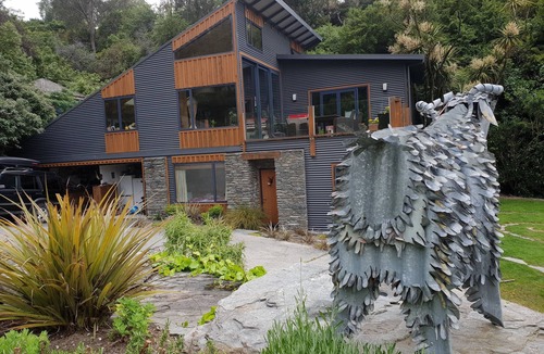 Sunshine Bay House | Privacy, Panoramas and Proximity - Unforgettable