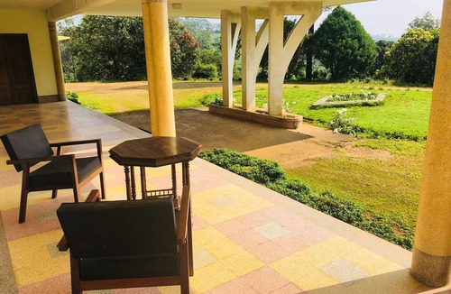 Peermade Resort | Private room ∙ 2 guests