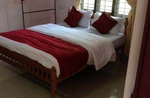 Kumbalam Resort | Private room ∙ 2 guests