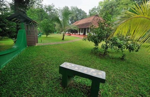 Pala Resort | Private room ∙ 4 guests