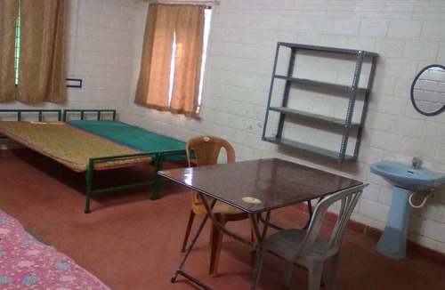 Kothamangalam Resort | Private room ∙ 3 guests