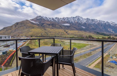 Frankton Apartment | Remarkables Garden Apartment 305 | Wall to Ceiling Mountain Views | Private Balcony | Modern and Immaculate
