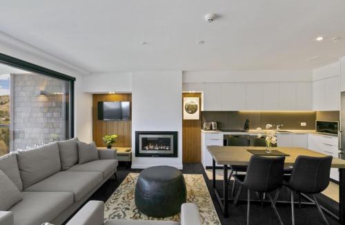 Arthur's Point Apartment | Rihir Apartment @ the base of Coronet Peak