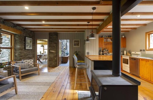 Gibbston Other | Rustic Farm House in Gibbston Valley