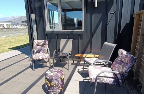 Lower Shotover House | Shotover Country Residence - 2 bedroom home in quiet residential area