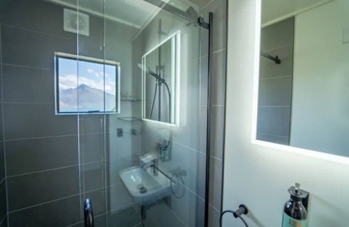 Sunshine Bay House | Spectacular views, warm, lots of rooms & spaces for all to enjoy