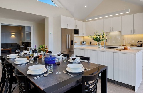 Queenstown City Centre House | Stonehill Villa - 3 Bed