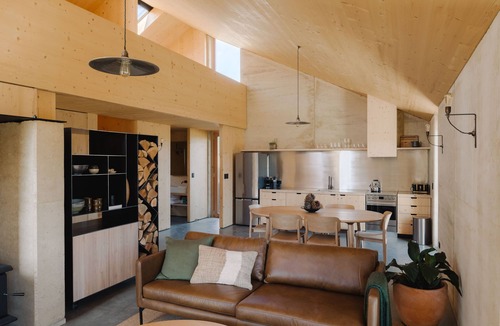 Kawarau Falls House | The Earth House @ Jacks Point