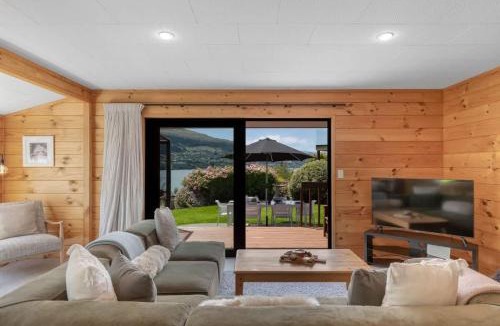 Kelvin Heights House | Tranquil Heights