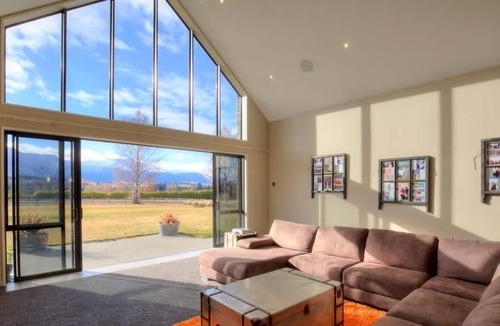 Lower Shotover House | Tuckers Beach Retreat