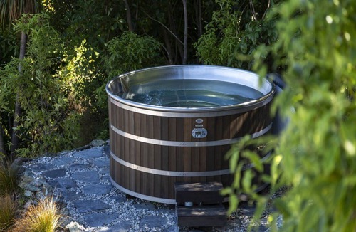 Queenstown House | Ultra Modern Lakefront Villa by MajorDomo - Flat walk to town centre