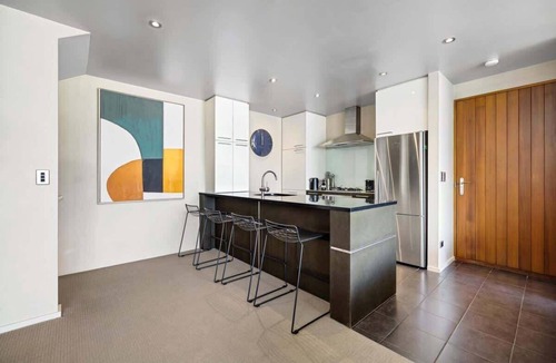 Queenstown City Centre House | Vailmont Villa, Central Queenstown