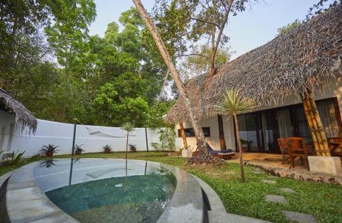 Mararikulam Resort | Xandari Pearl Beach Resort