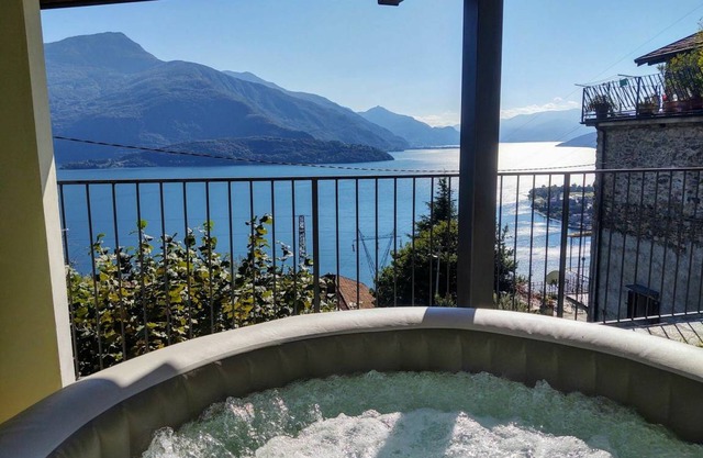 65 m² Accommodation ∙ 2 bedrooms ∙ 4 guests