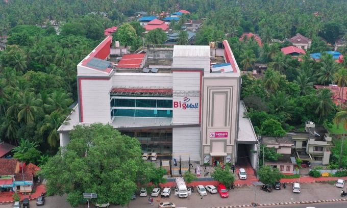 Kanhangad Hotel | 120 m² Hotel ∙ 3 bedrooms ∙ 2 guests