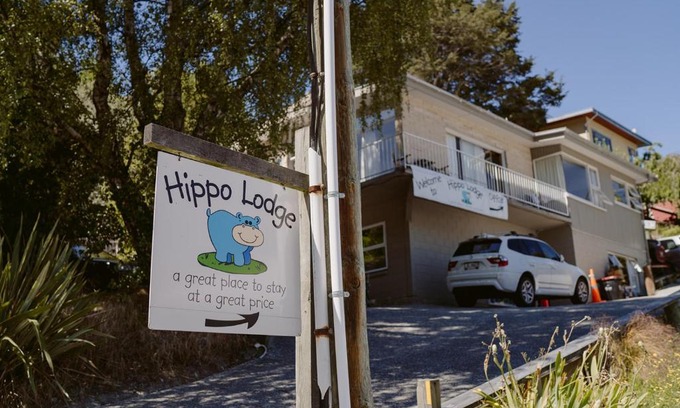 Queenstown City Centre Hostel | Hippo Lodge Backpackers