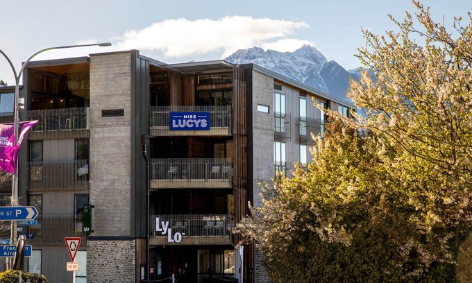 Queenstown City Centre Hostel | Hostel ∙ 8 guests