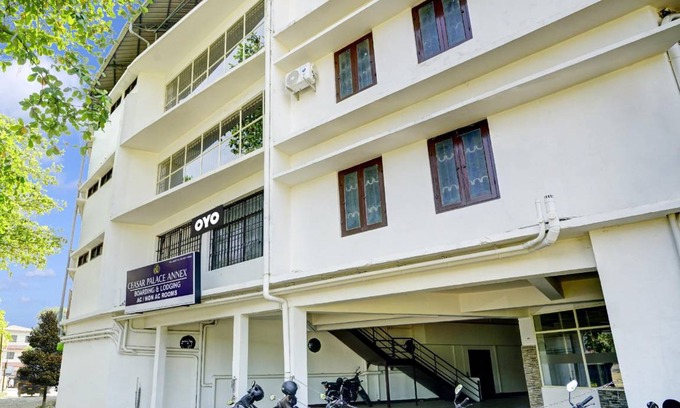 Thodupuzha Hotel | Hotel ∙ 3 guests