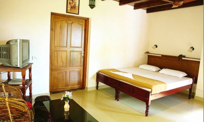 Kumarakom Resort | Private room ∙ 2 guests
