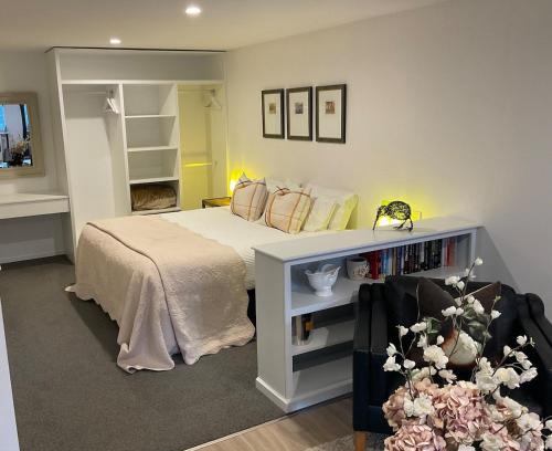 Arrowtown Apartment | Sequoias on Berkshire - Studio Apartment