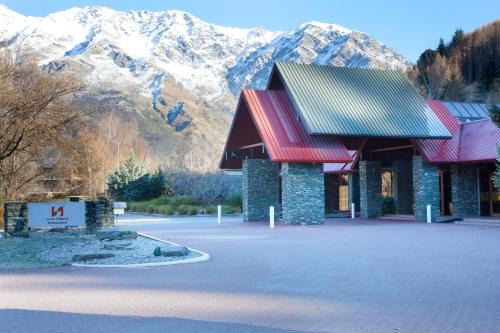 Arthur's Point Hotel | Swiss-Belvillas Coronet Peak