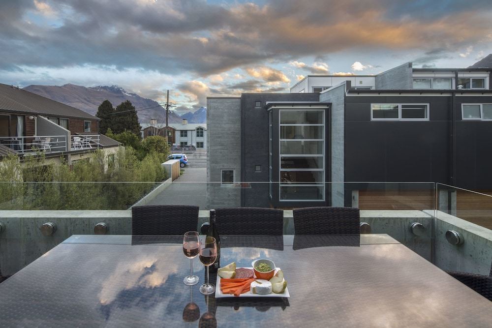 Photo of Others in Queenstown City Centre