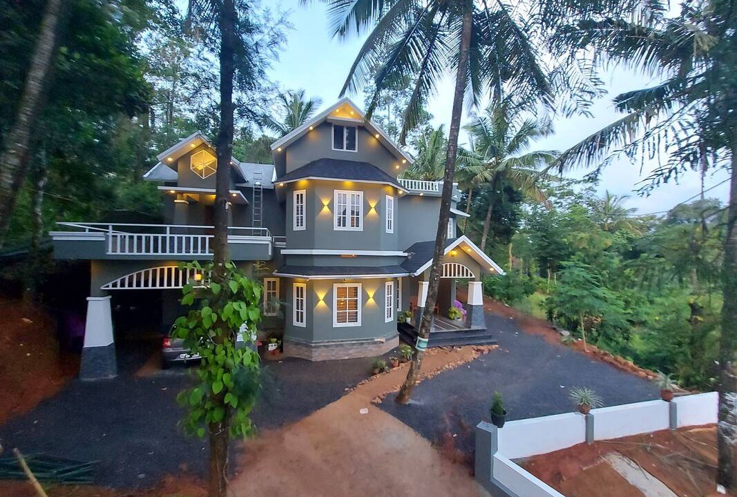 Photo of Others in Vellamunda