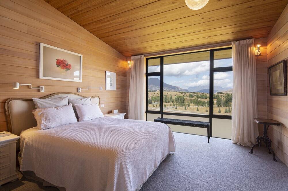 Photo of Others in Arrowtown