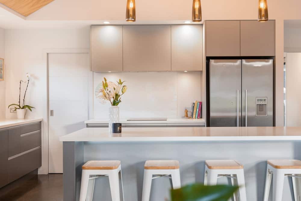 Photo of Kitchen in Lake Hayes