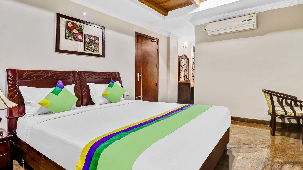 Photo of Bedroom in Irinjalakuda