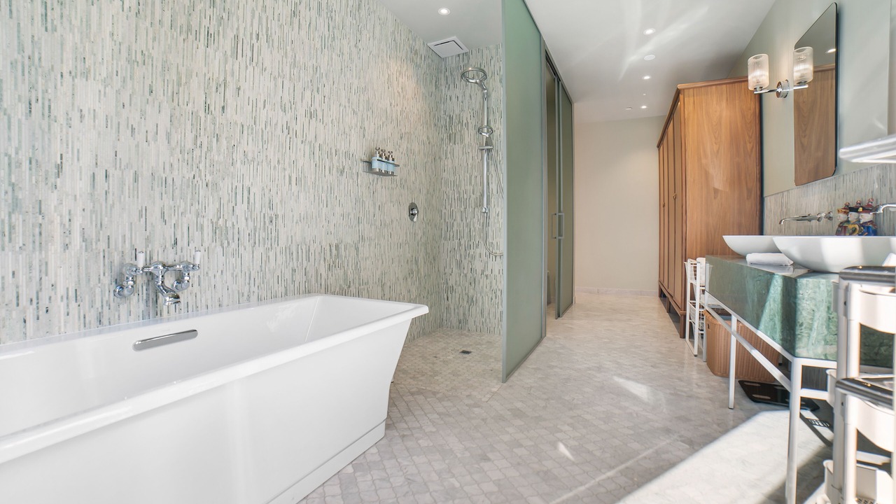 Photo of Bathroom in Kelvin Heights