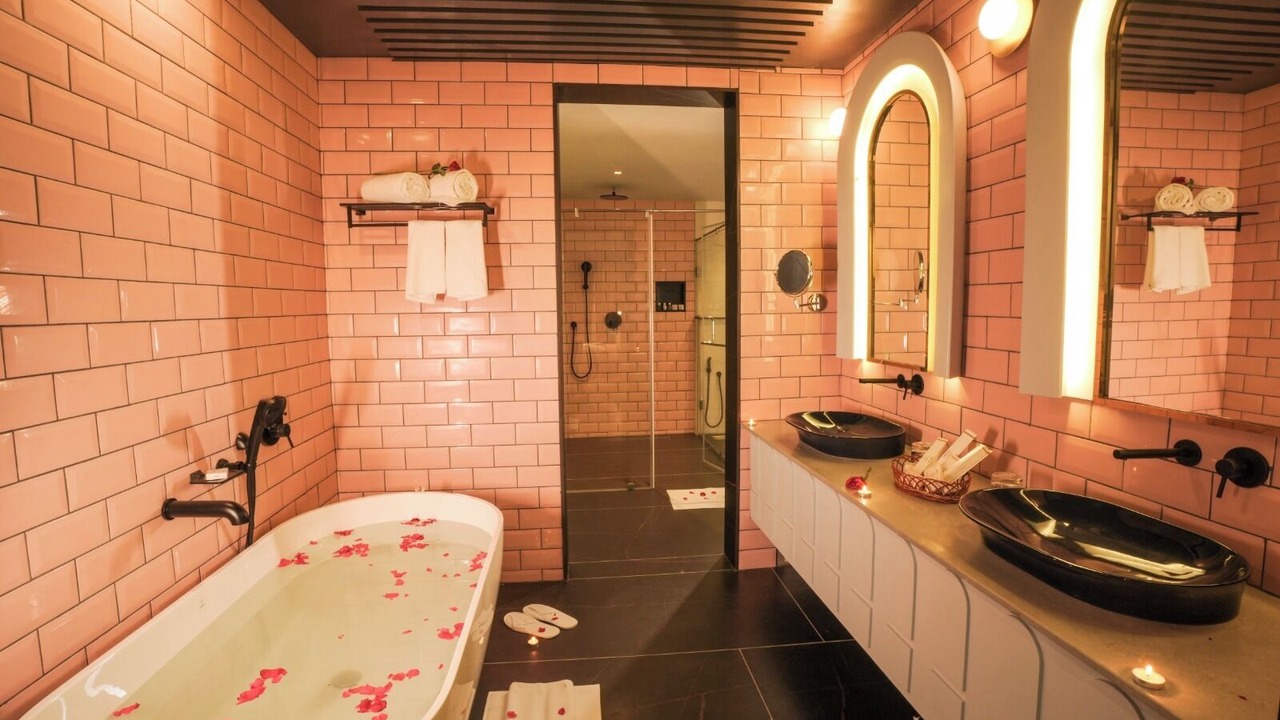 Photo of Bathroom in Kondotti