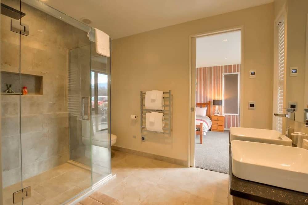 Photo of Bathroom in Lower Shotover